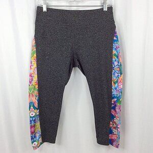 LuLaRoe Jade Capri Leggings Womens Size Medium Floral Workout Athletic